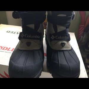 Ladies Columbia Boots